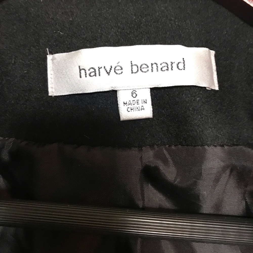 Ladies Coat - Picture 2 of 4
